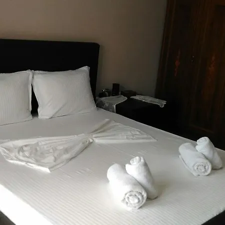 Vicente House Apartment *